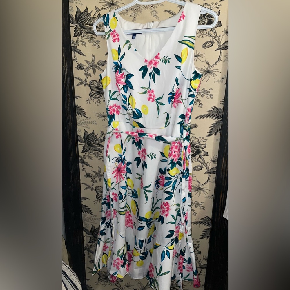 RSVP by TALBOTS LIVELY LEMON FIT & FLARE DRESS size 4p